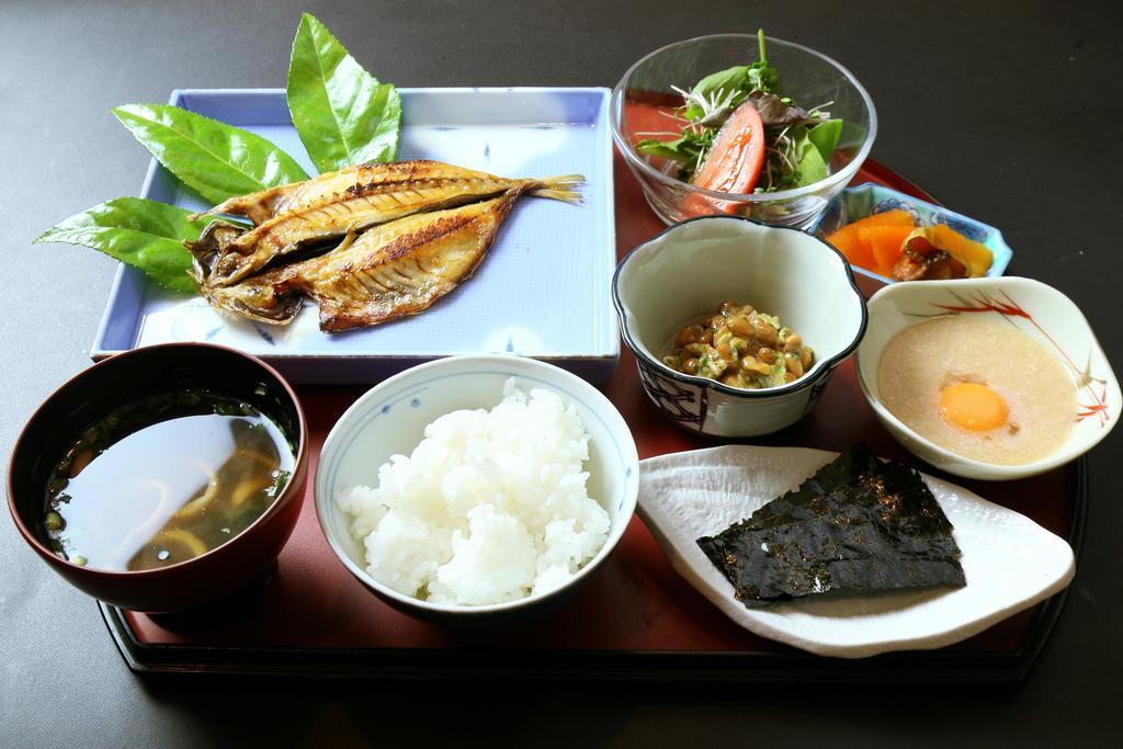 Ichiyo Hotel Yugawara Buitenkant foto
